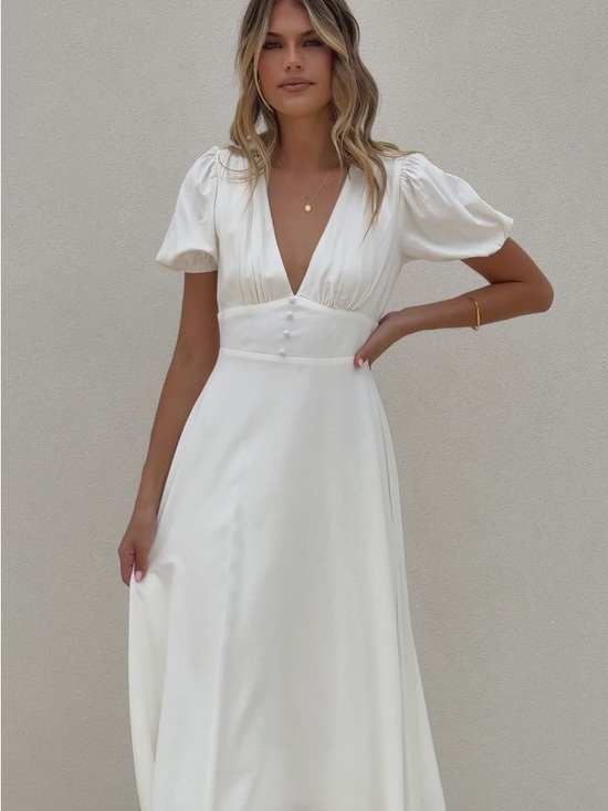 Billy J Dresses & Skirts - V-Neck White Midi Dress with Puff Sleeves
